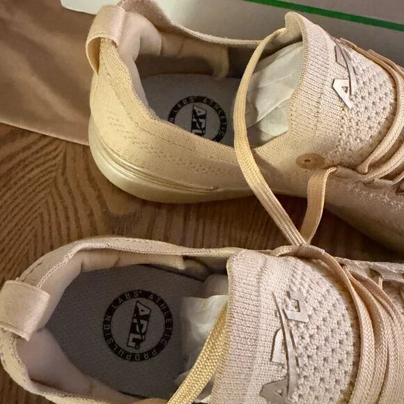Athletic Propulsion Labs APL Techloom Breeze Champagne Sneakers Size 8 NEW - Picture 3 of 6